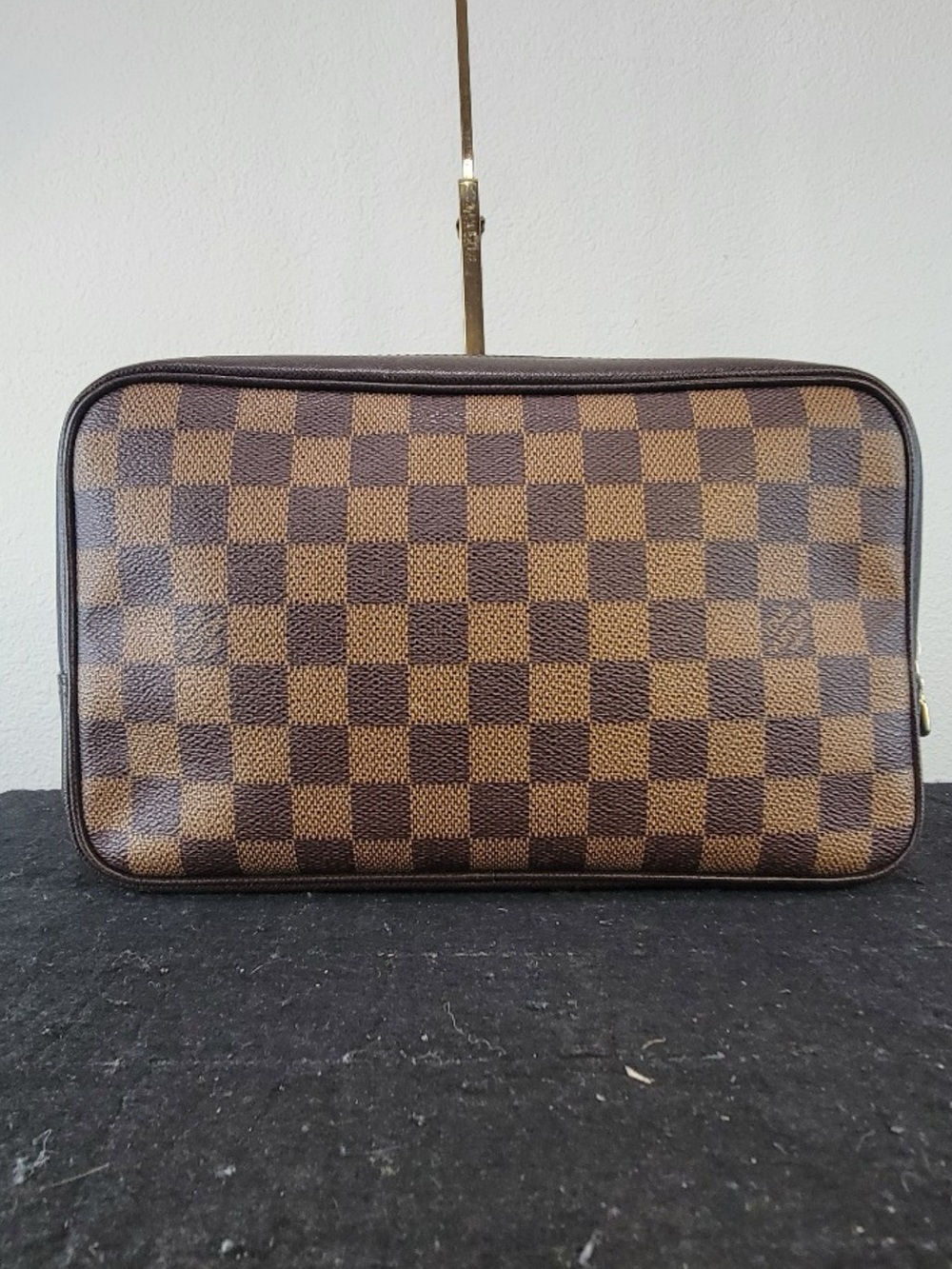 •LOUIS VUITTON• Damier Ebene Trousse Toilette pouch - Picture 5 of 14